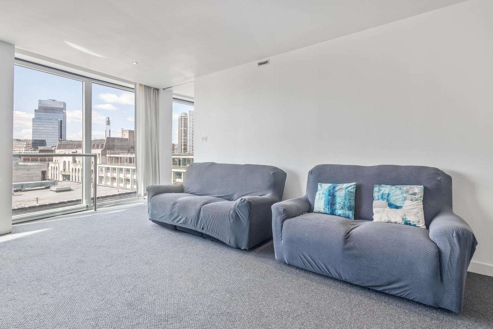 Апартаменты Centre, One Bedroom Apartment! *