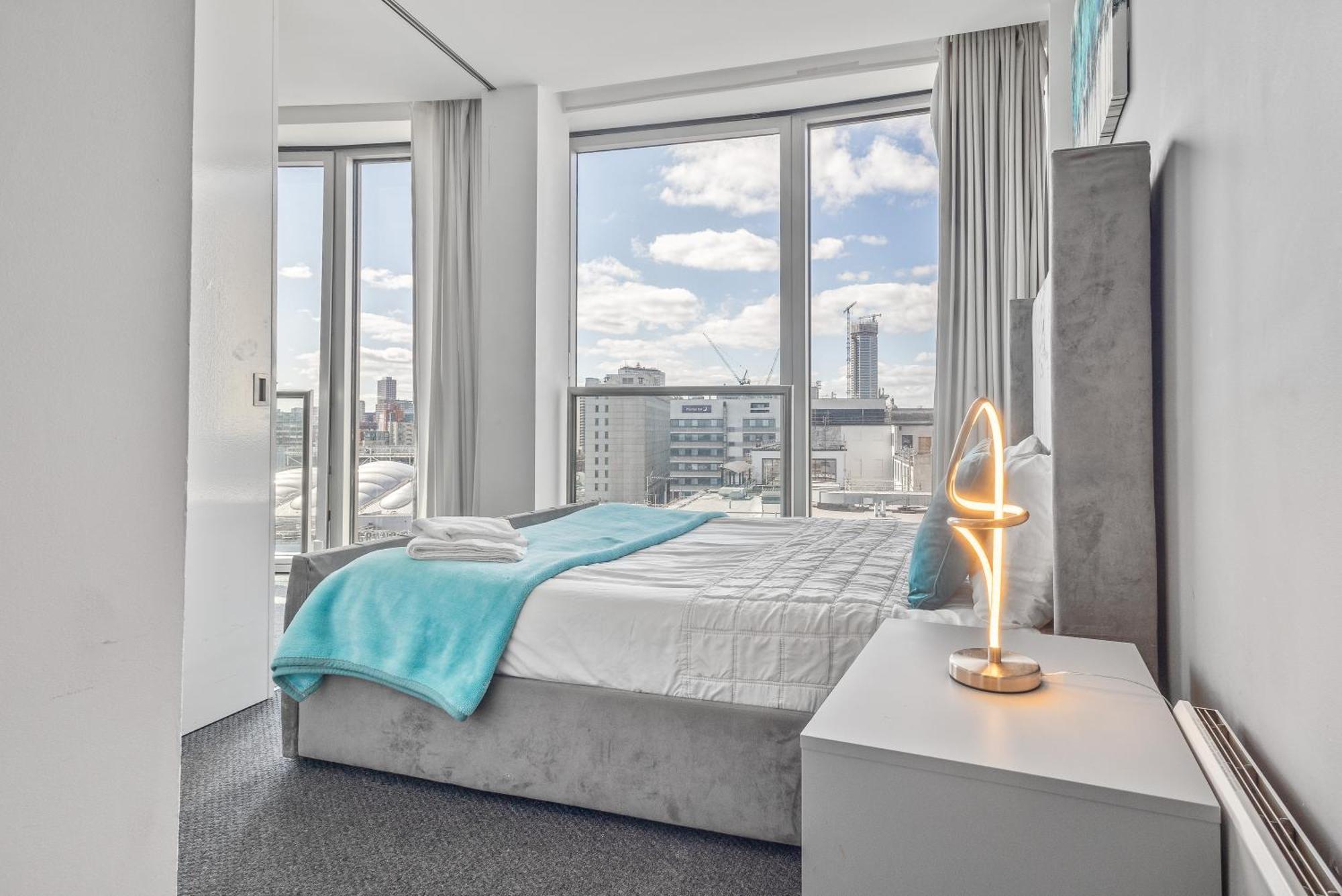 Centre, One Bedroom Apartment! *